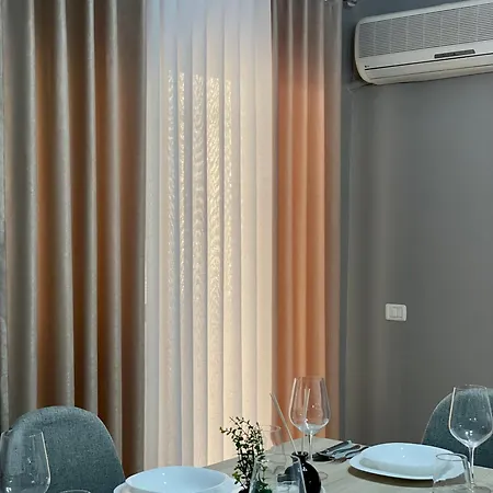 Appartement 2bdr Komuna E Parisit *