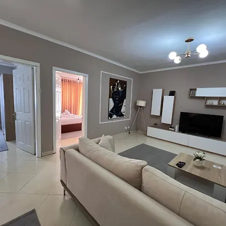 2bdr Komuna E Parisit Tirana