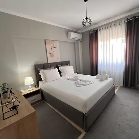 Appartement 2bdr Komuna E Parisit