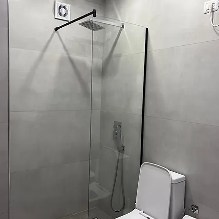 Appartement 2bdr Komuna E Parisit